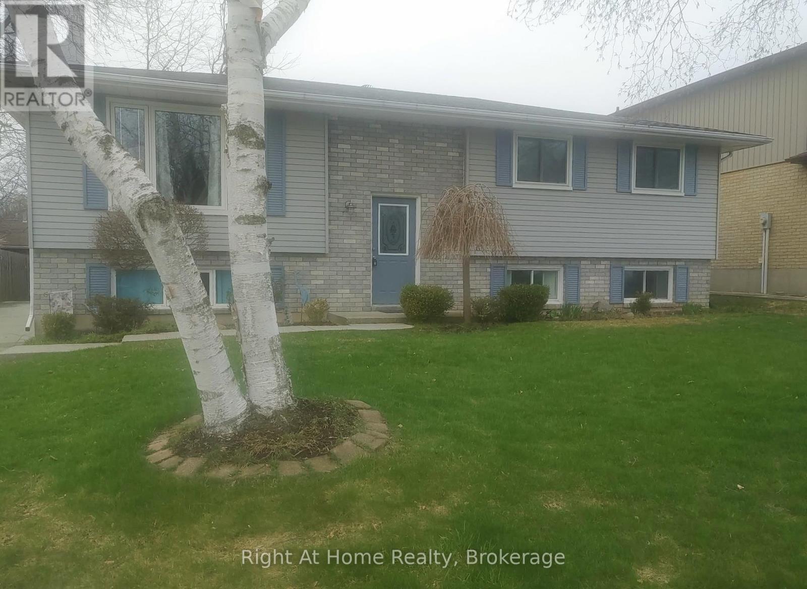 41 Mergl Drive, Norfolk, Ontario  N0A 1N4 - Photo 2 - X12849570