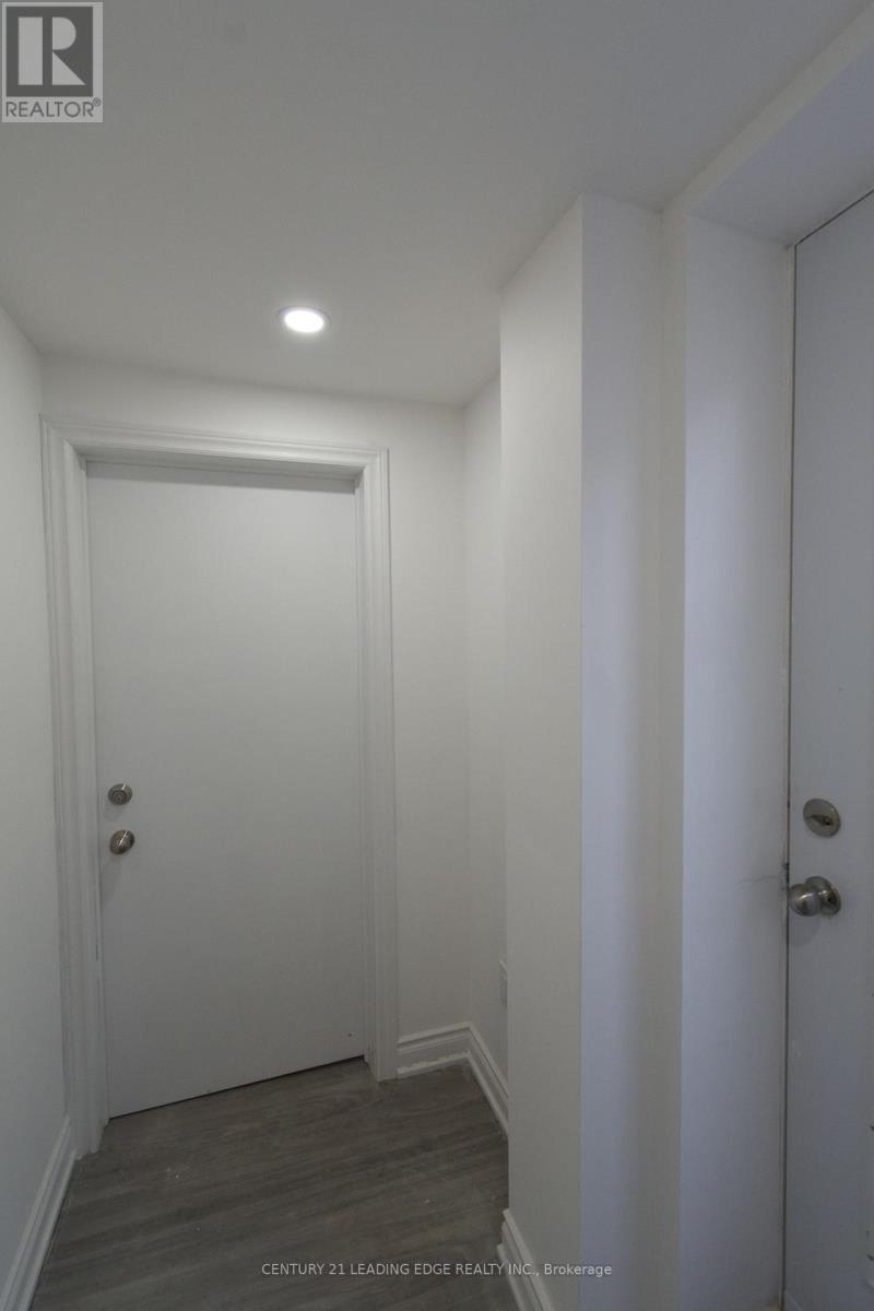 45 Lofthouse Drive, Whitby, Ontario  L1R 1W5 - Photo 12 - E12986762