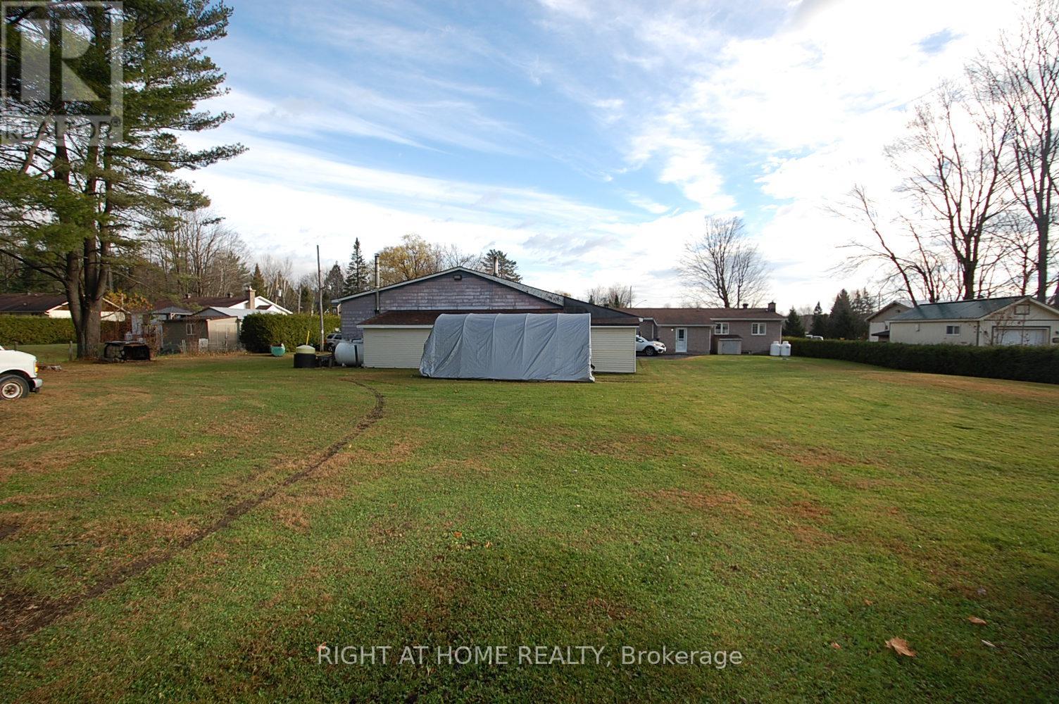 312 Ramage Road, Clarence-Rockland, Ontario  K4K 1K7 - Photo 13 - X12986730