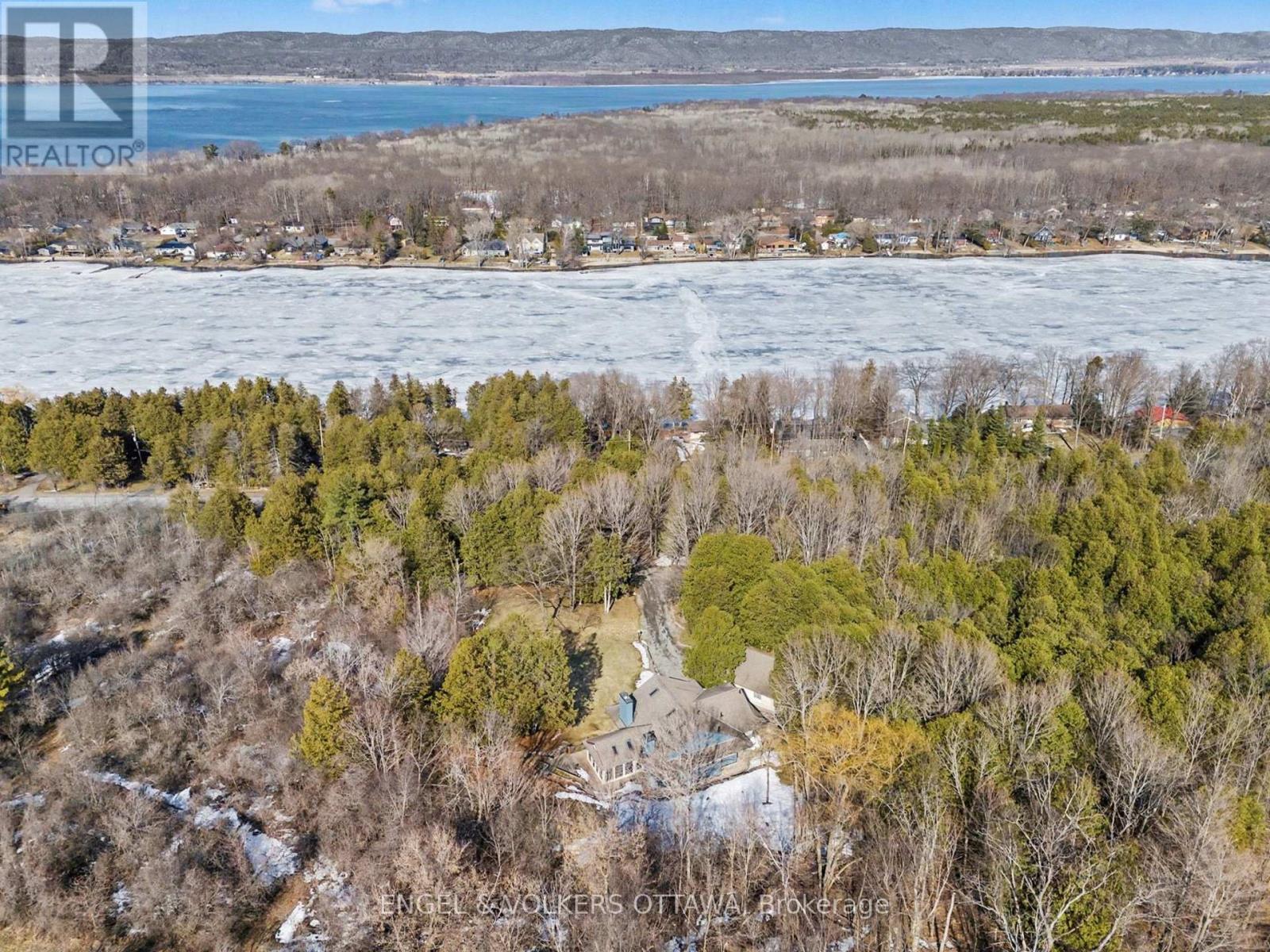 4637 Northwoods Drive, Ottawa, Ontario  K0A 3M0 - Photo 5 - X12986764