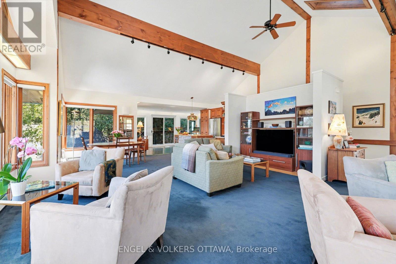 4637 Northwoods Drive, Ottawa, Ontario  K0A 3M0 - Photo 9 - X12986764