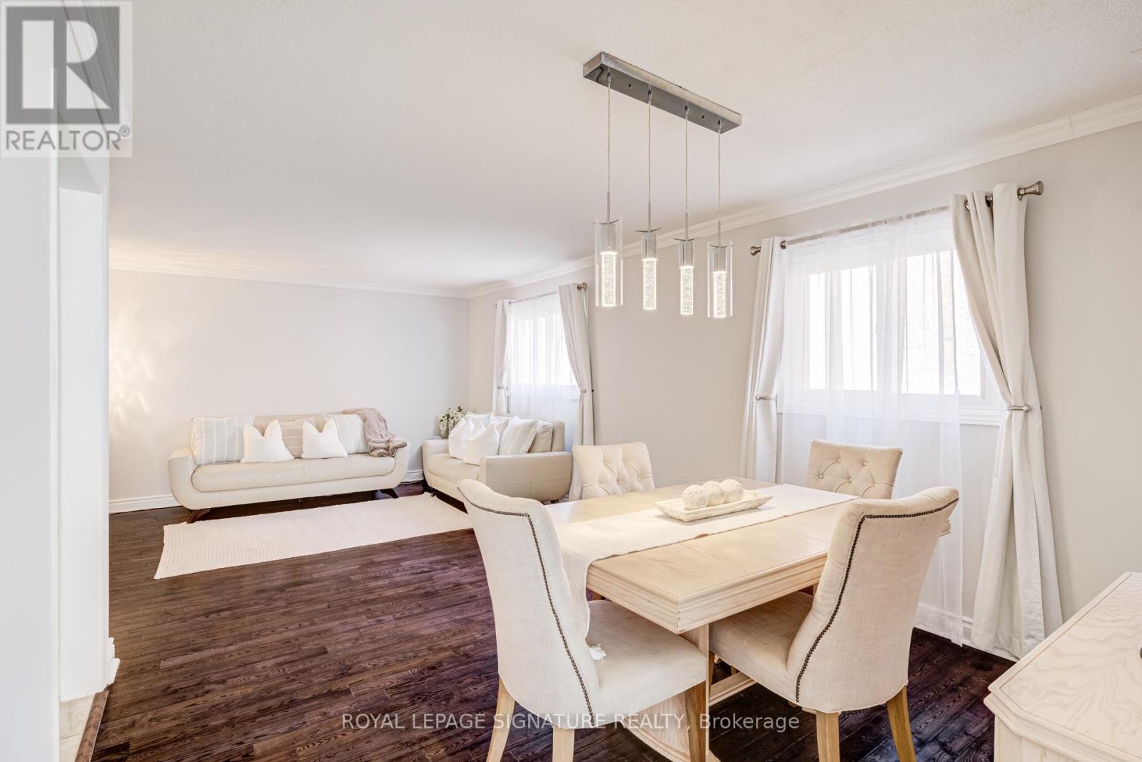 5 Longhouse Street, Vaughan, Ontario  L4L 4Z3 - Photo 7 - N12986724