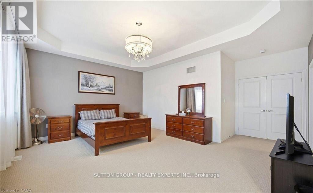 146 Beaconsfield Drive, Vaughan, Ontario  L4H 4L7 - Photo 22 - N12986738