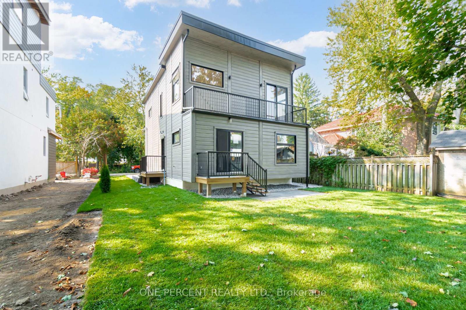 57 Rosehill Drive, Whitchurch-Stouffville, Ontario  L4A 2Y3 - Photo 33 - N12986768