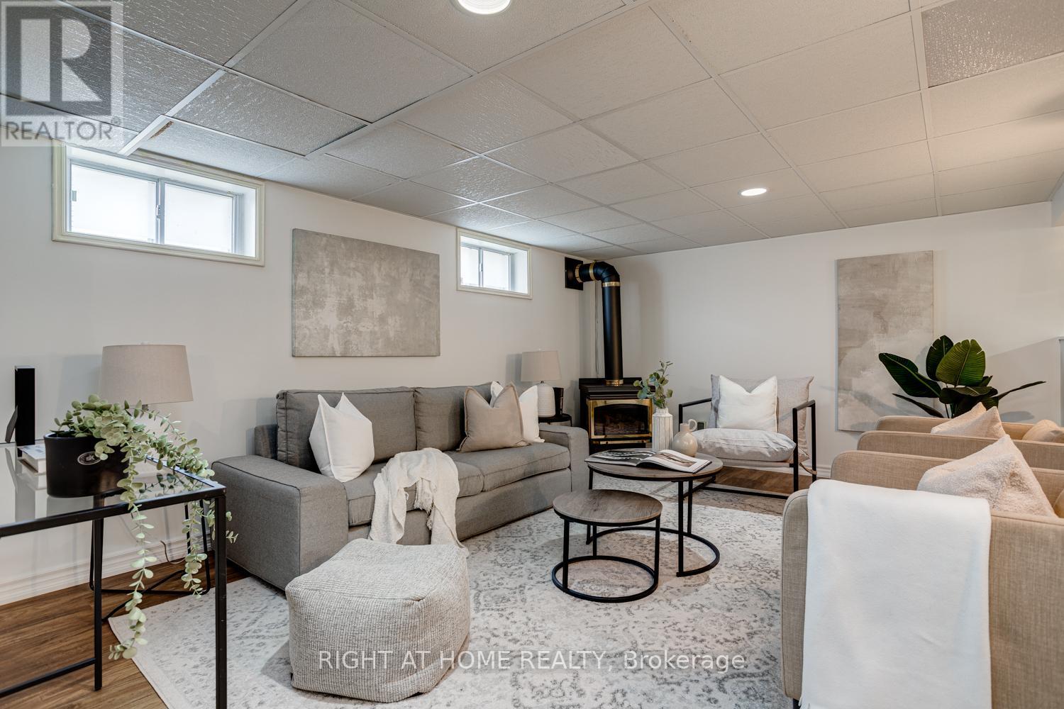 52 Highland Avenue, Barrie, Ontario  L4M 1N3 - Photo 23 - S12986770