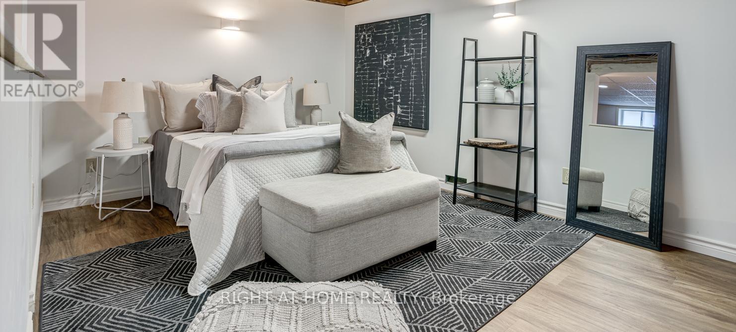 52 Highland Avenue, Barrie, Ontario  L4M 1N3 - Photo 26 - S12986770