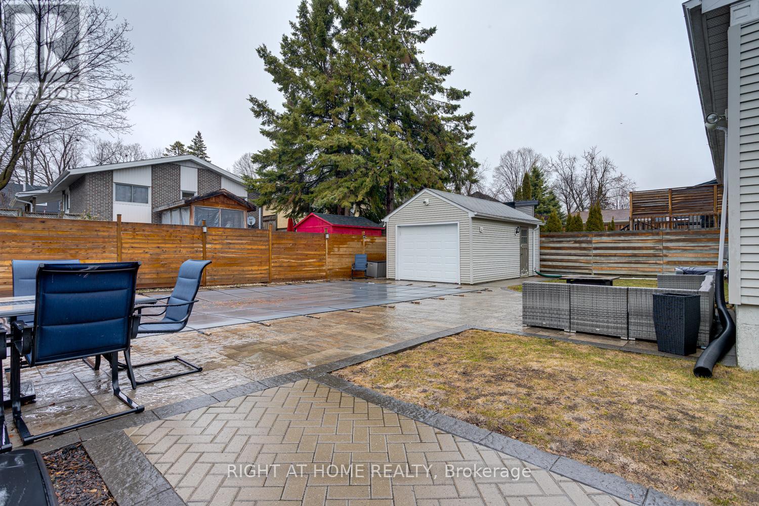 52 Highland Avenue, Barrie, Ontario  L4M 1N3 - Photo 29 - S12986770