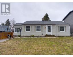 52 HIGHLAND AVENUE, Barrie, Ontario