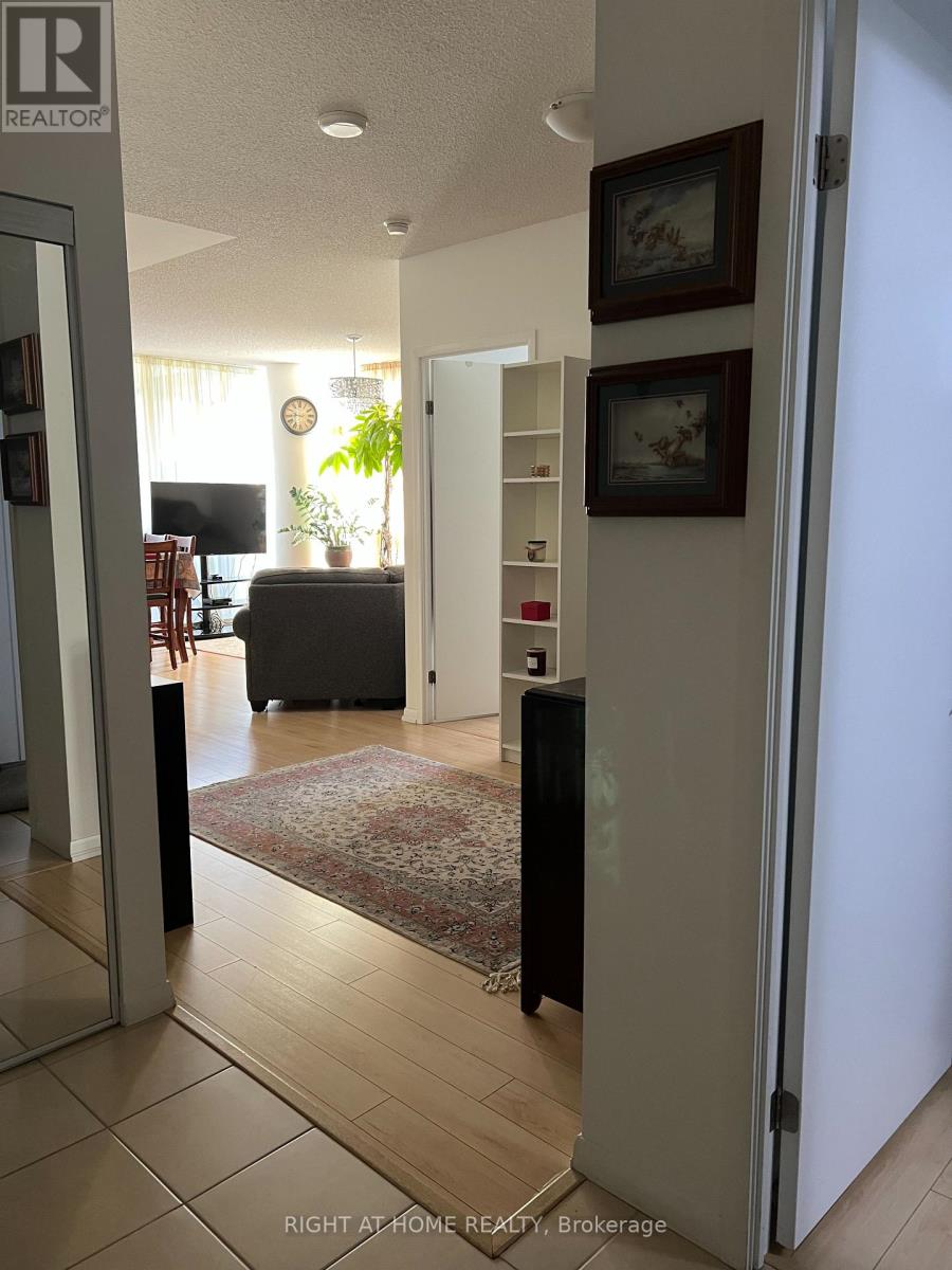 623 - 800 Lawrence Avenue W, Toronto (Yorkdale-Glen Park), Ontario  M6A 0B1 - Photo 3 - W12986682