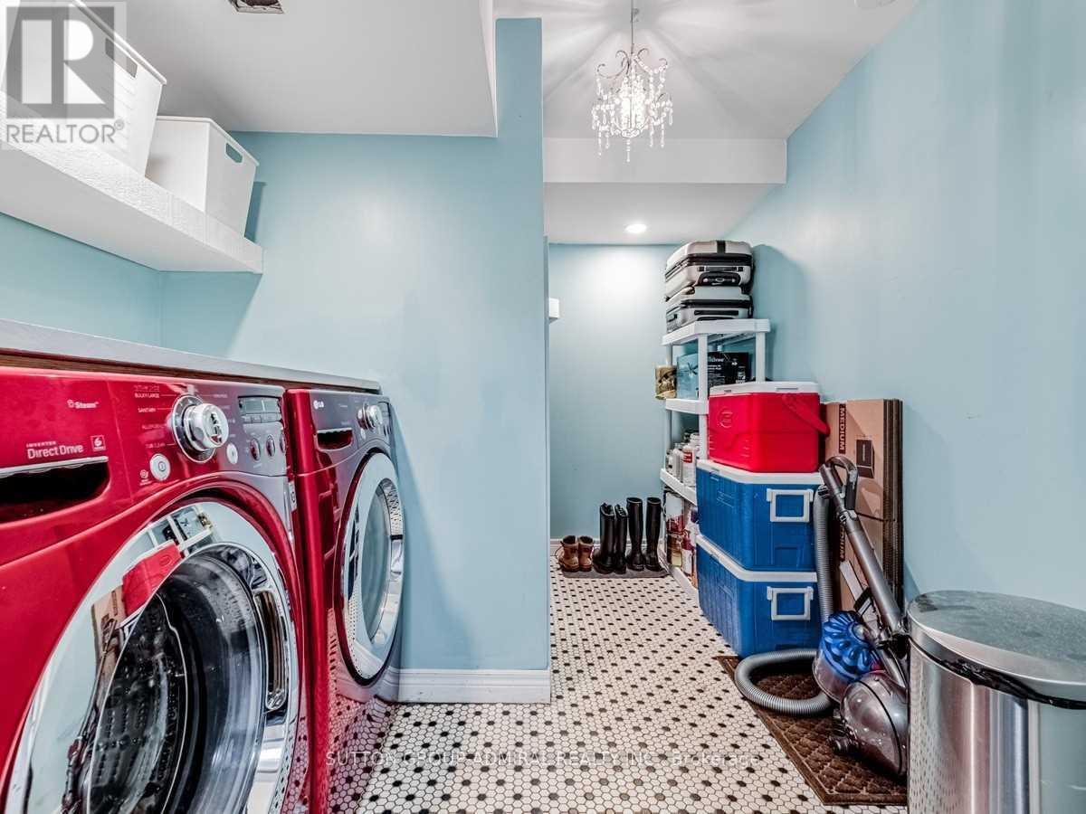 Basement - 6 Fallowfield Road, Toronto (Rexdale-Kipling), Ontario  M9W 2W2 - Photo 6 - W12986684