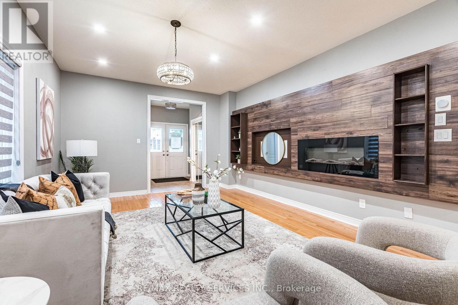 3475 Bala Drive, Mississauga, Ontario  L5M 0G6 - Photo 11 - W12986710