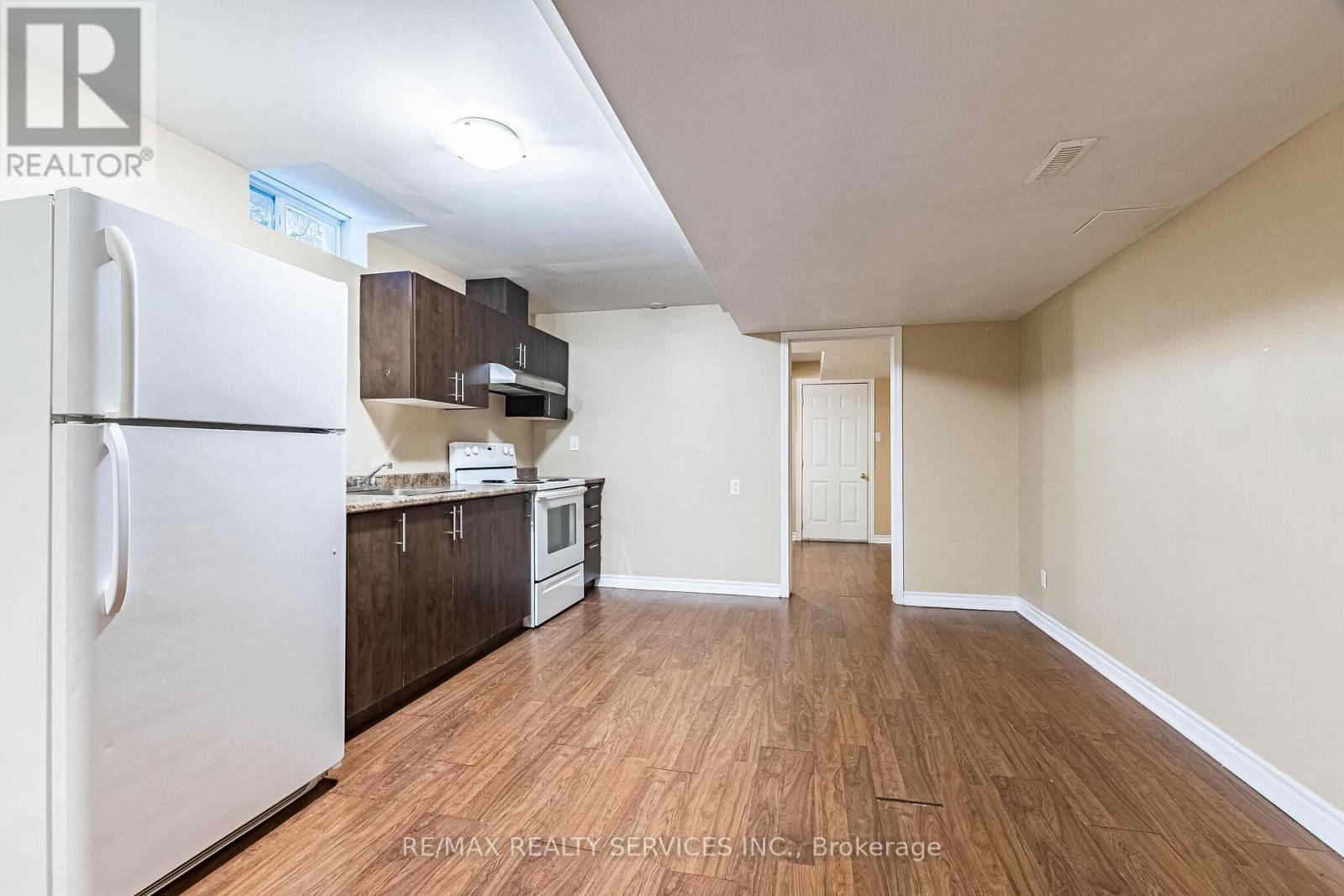 3475 Bala Drive, Mississauga, Ontario  L5M 0G6 - Photo 37 - W12986710