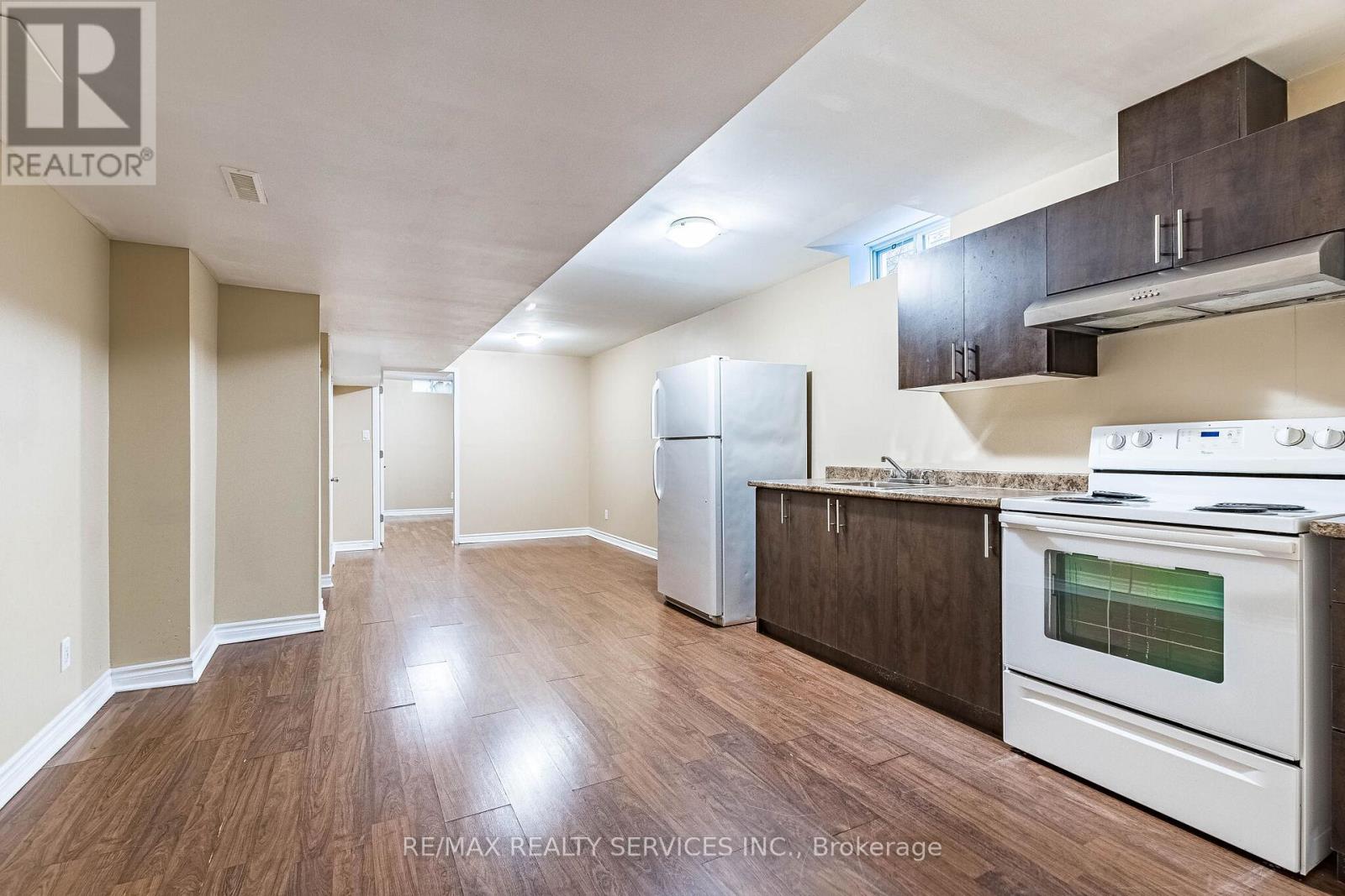 3475 Bala Drive, Mississauga, Ontario  L5M 0G6 - Photo 38 - W12986710