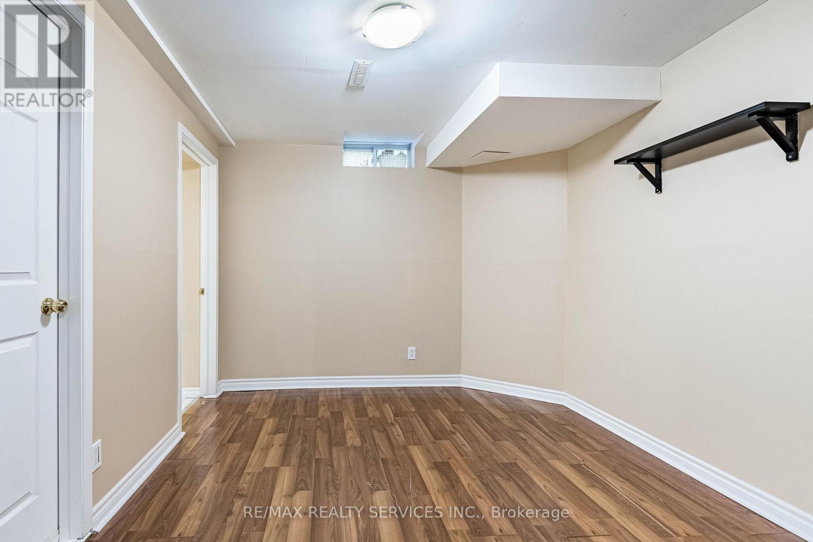 3475 Bala Drive, Mississauga, Ontario  L5M 0G6 - Photo 39 - W12986710