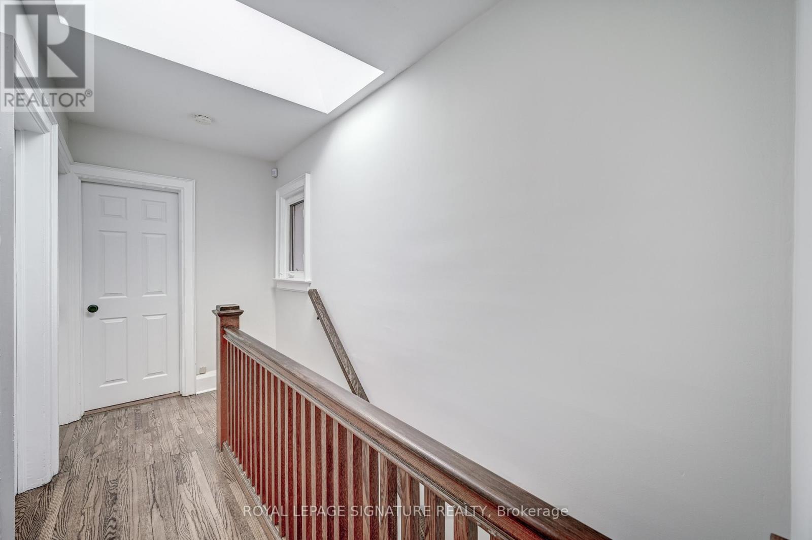 61 Government Road, Toronto (Kingsway South), Ontario  M8X 1W3 - Photo 28 - W12986716