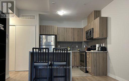 110 - 400 The East Mall, Toronto (Islington-City Centre West), Ontario  M9B 3Z9 - Photo 10 - W12986750