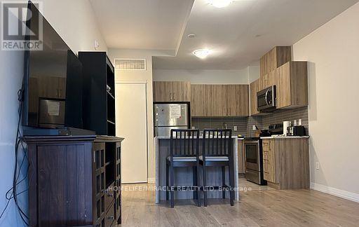 110 - 400 The East Mall, Toronto (Islington-City Centre West), Ontario  M9B 3Z9 - Photo 12 - W12986750