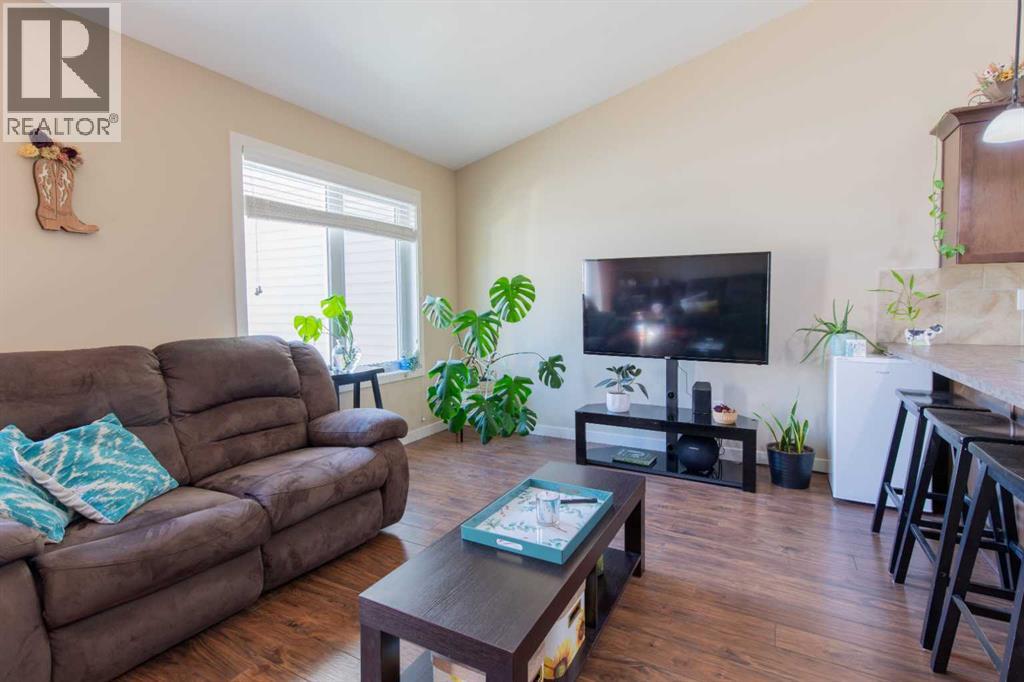 3, 213 Lettice Perry Road N, Lethbridge, Alberta  T1H 6Z3 - Photo 11 - A2299713