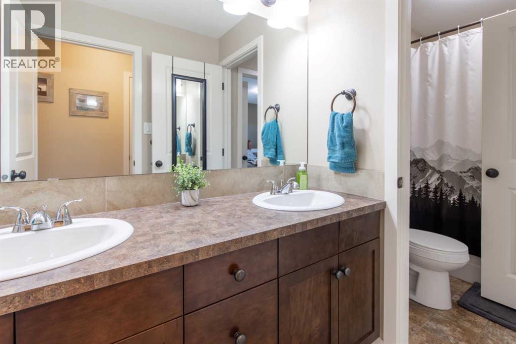 3, 213 Lettice Perry Road N, Lethbridge, Alberta  T1H 6Z3 - Photo 23 - A2299713