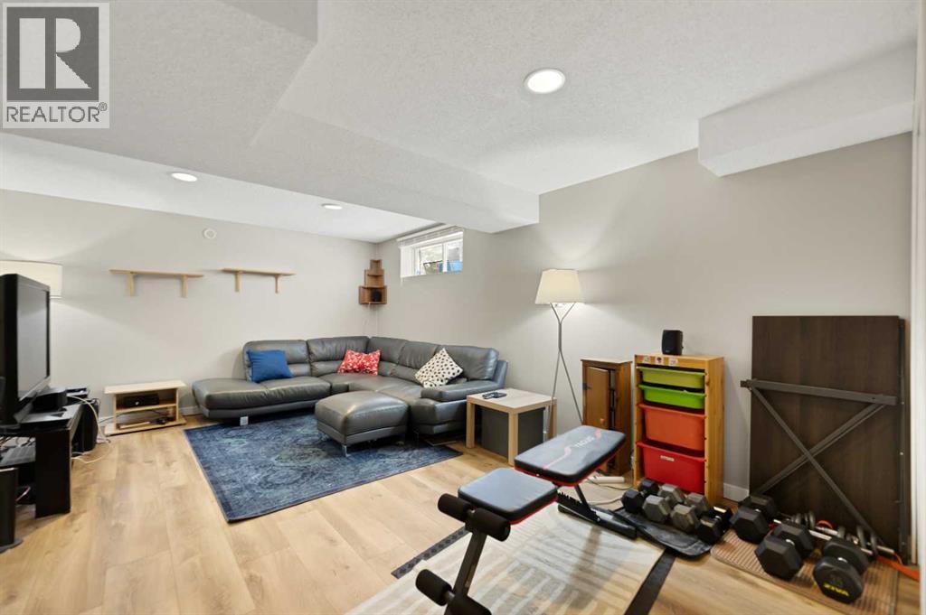 79 Macewan Meadow Rise NW, Calgary, Alberta  T3K 3J7 - Photo 32 - A2299813