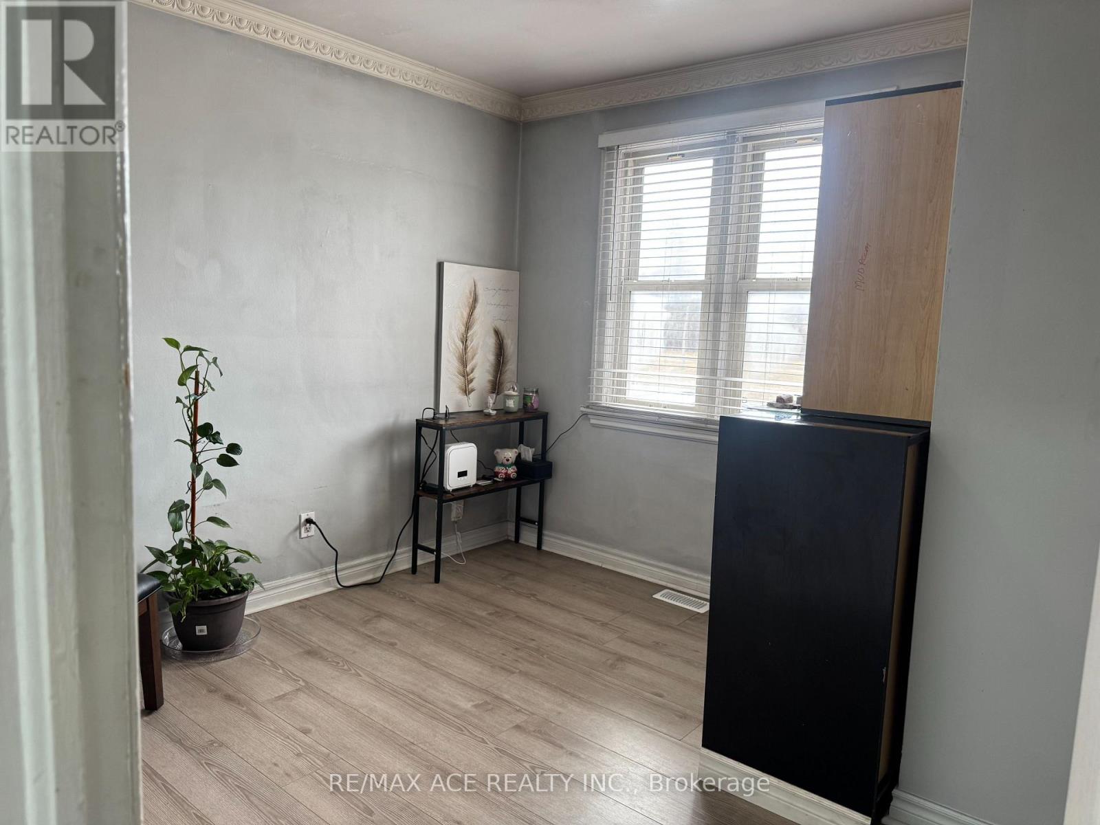 92 Ware Street, Peterborough, Ontario  K9J 2B7 - Photo 15 - X12986726