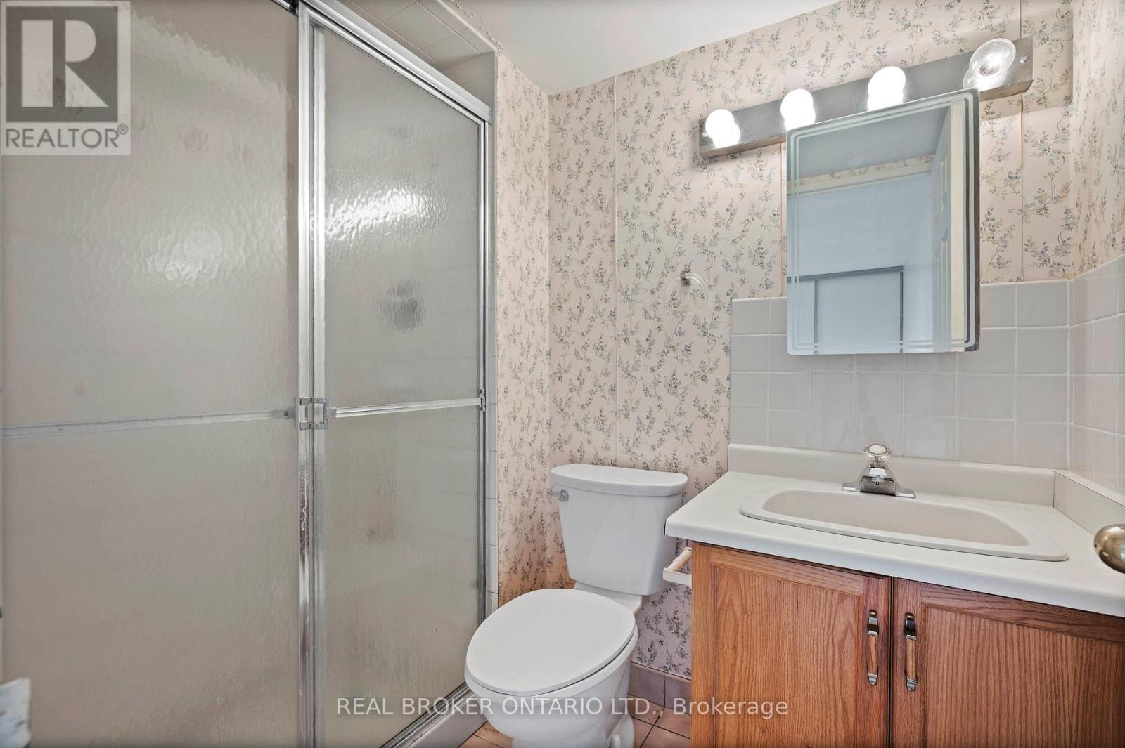 101 - 265 Westcourt Place, Waterloo, Ontario  N2L 6E4 - Photo 24 - X12986752