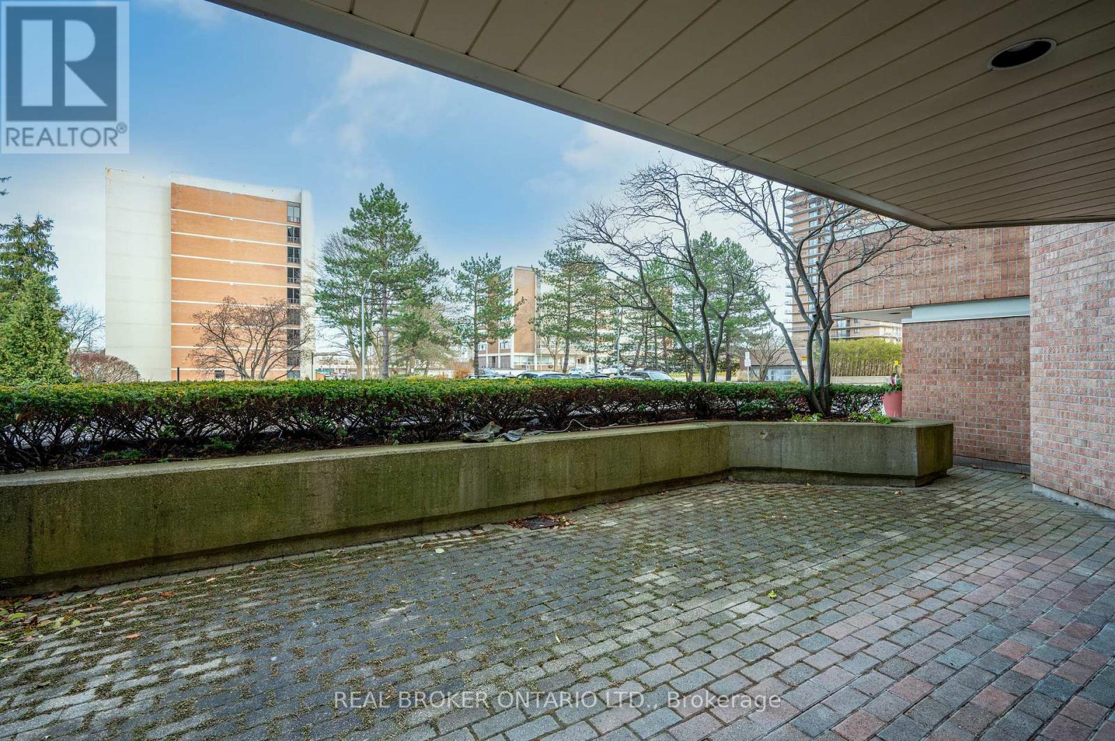 101 - 265 Westcourt Place, Waterloo, Ontario  N2L 6E4 - Photo 30 - X12986752