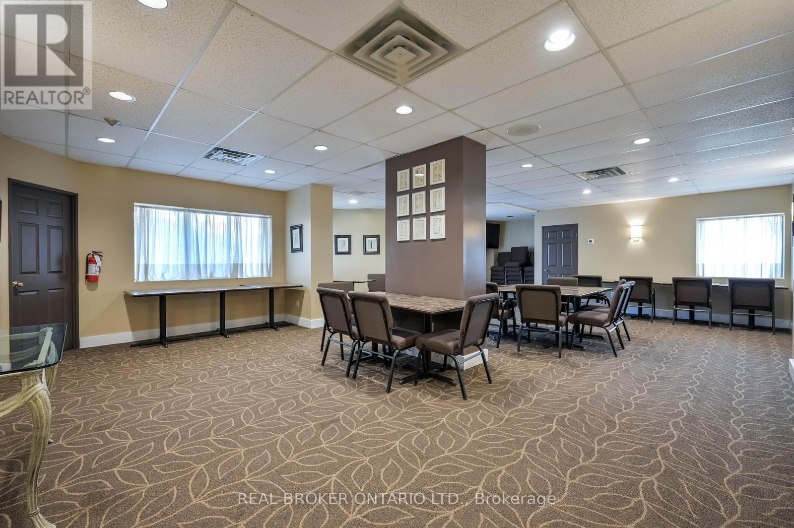 101 - 265 Westcourt Place, Waterloo, Ontario  N2L 6E4 - Photo 36 - X12986752