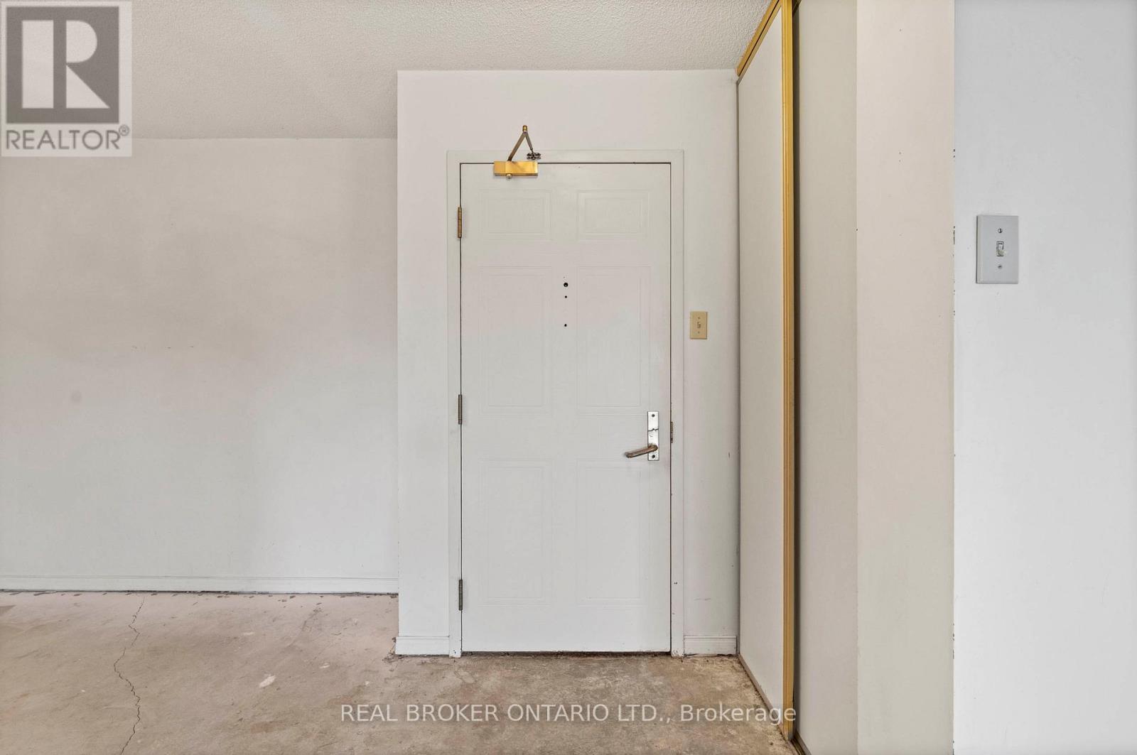 101 - 265 Westcourt Place, Waterloo, Ontario  N2L 6E4 - Photo 7 - X12986752