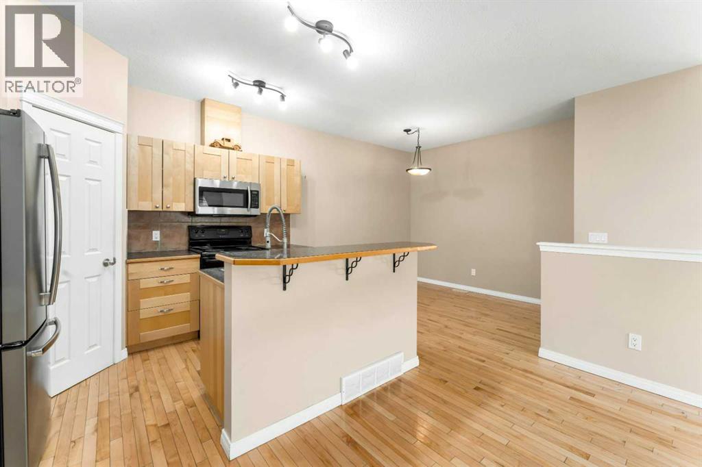 748 Carriage Lane Drive, Carstairs, Alberta  T0M 0N0 - Photo 14 - A2300925