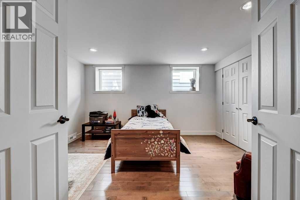 3040 26 Street SW, Calgary, Alberta  T3E 2B5 - Photo 25 - A2283067