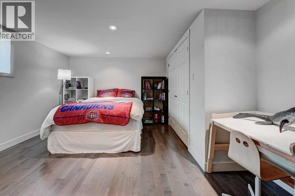 3040 26 Street SW, Calgary, Alberta  T3E 2B5 - Photo 29 - A2283067