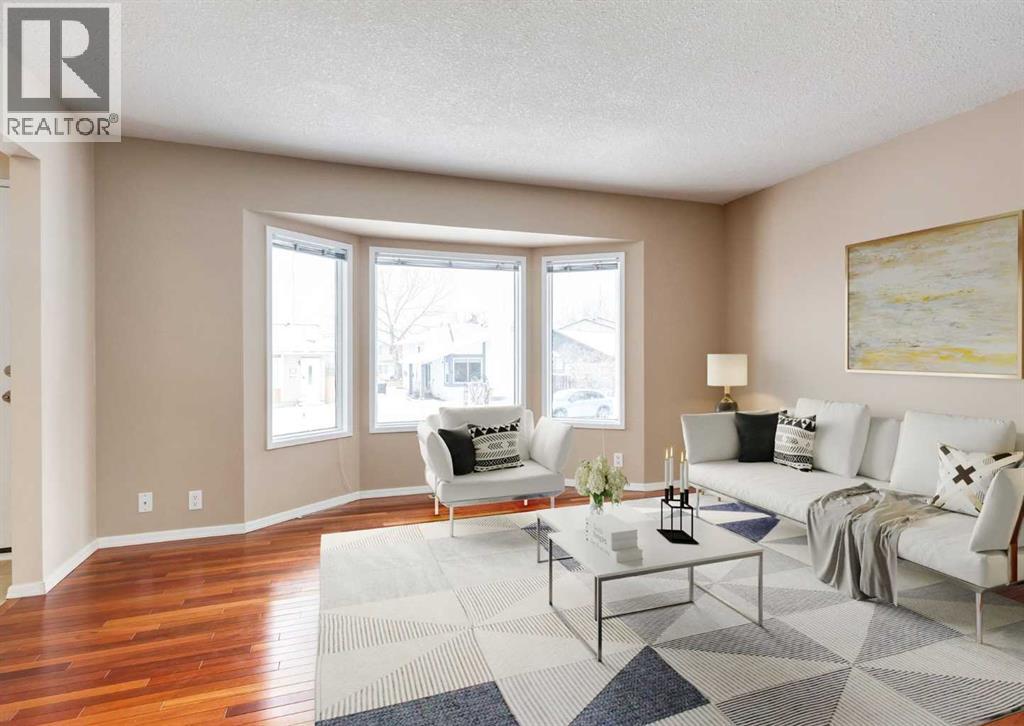 8 Castlepark Way Ne, Calgary, Alberta  T3J 1R8 - Photo 8 - A2298883