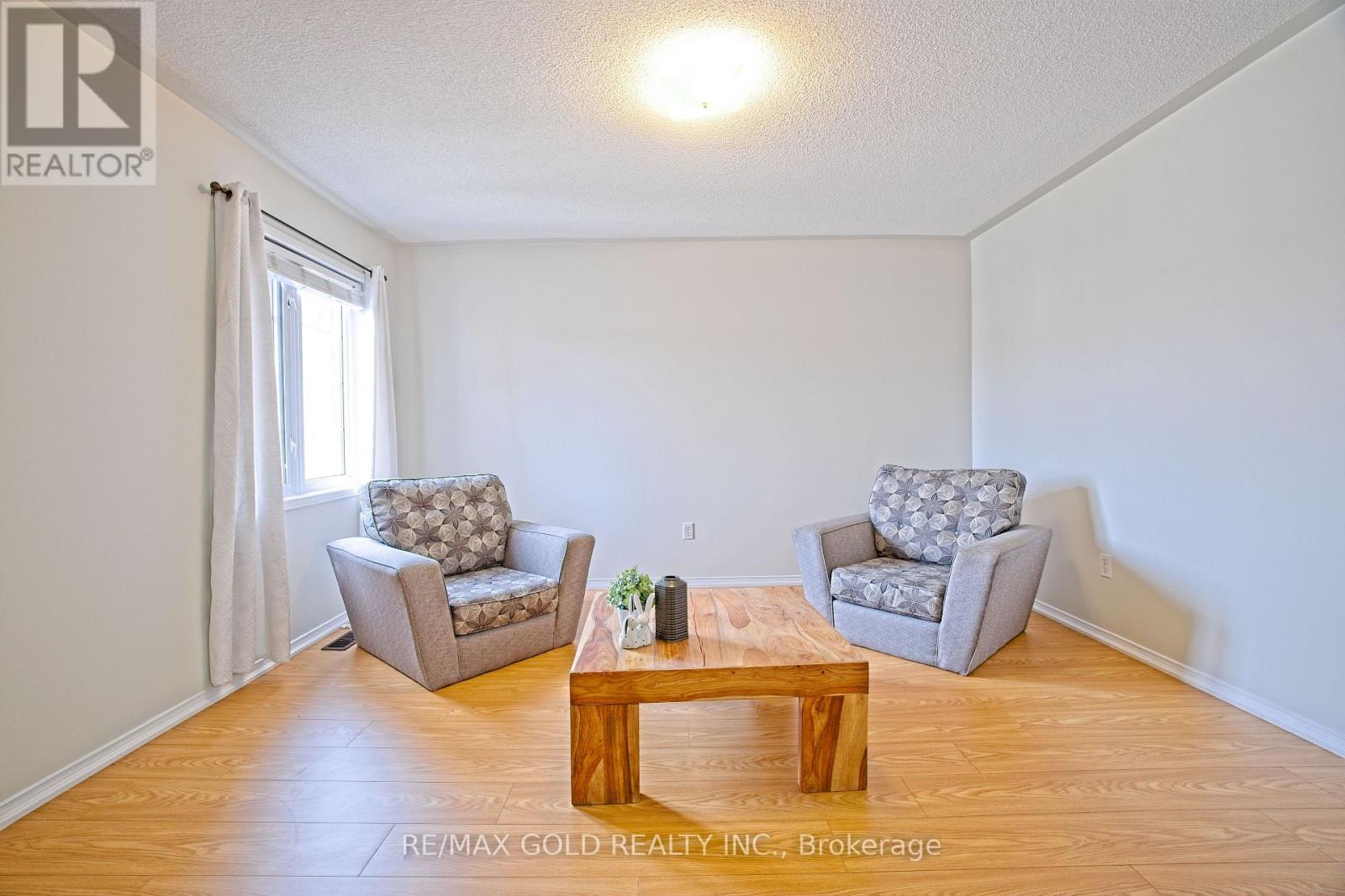 16 Cottontail Road, Brampton (Fletcher's Meadow), Ontario  L7A 3R3 - Photo 26 - W12982380