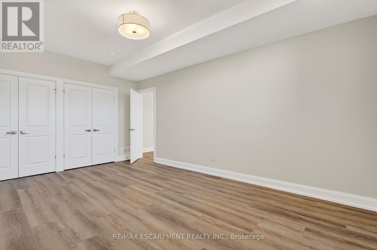 6192 Curlin Crescent, Niagara Falls, Ontario  L2H 3W8 - Photo 41 - X12985274