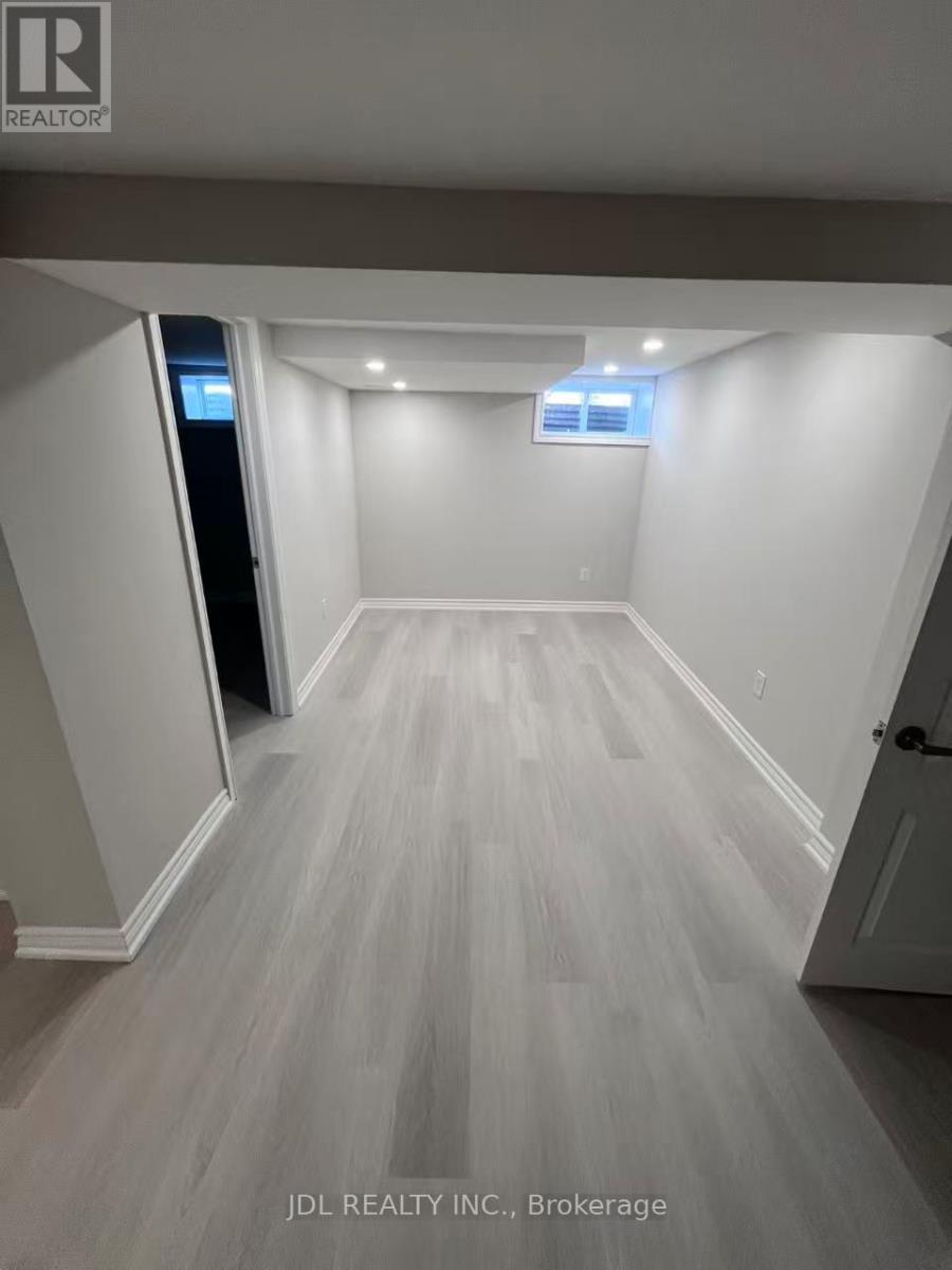 8110 Chippewa Road E, Hamilton, Ontario  L0R 1W0 - Photo 21 - X12986686