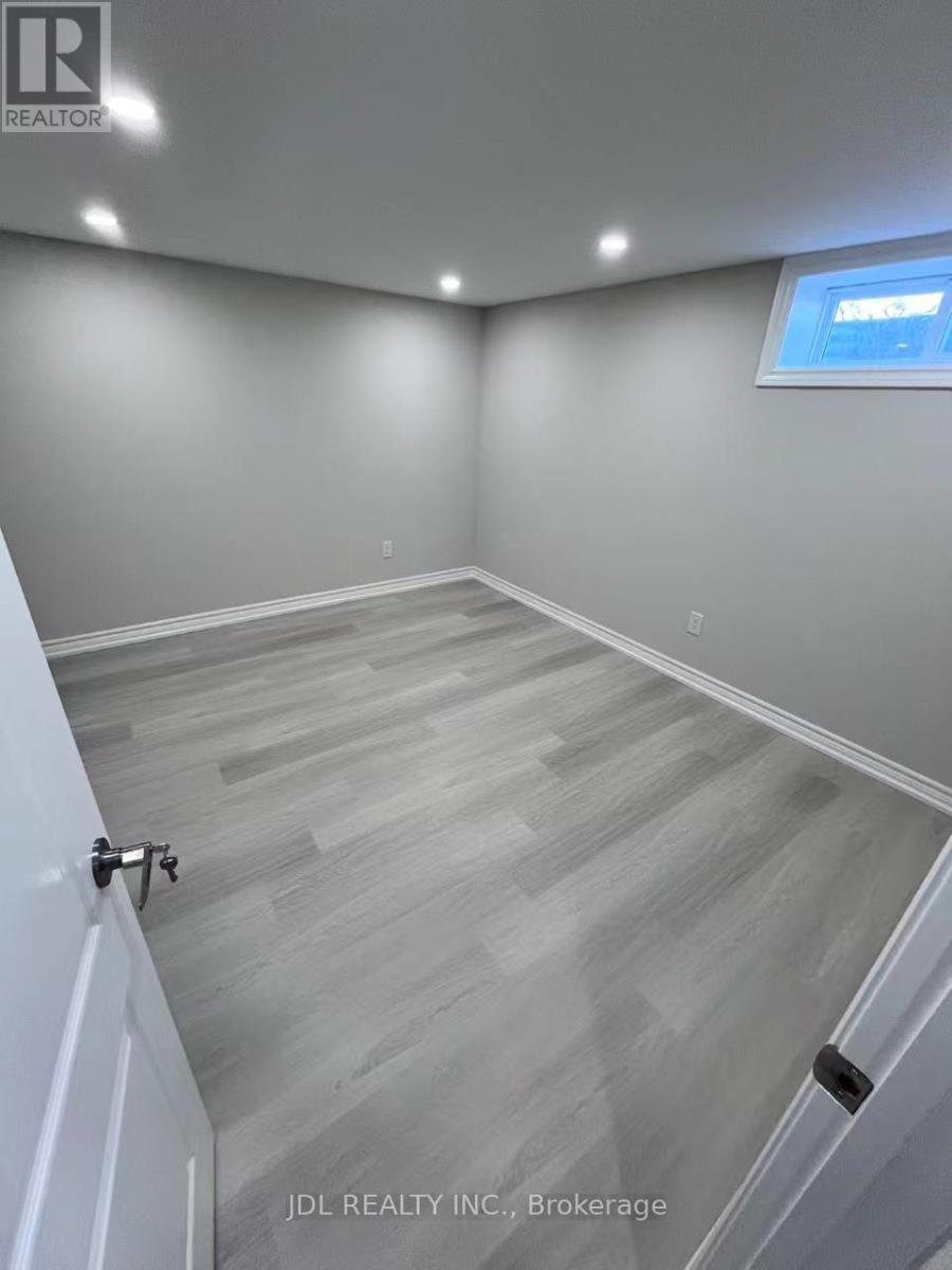 8110 Chippewa Road E, Hamilton, Ontario  L0R 1W0 - Photo 22 - X12986686