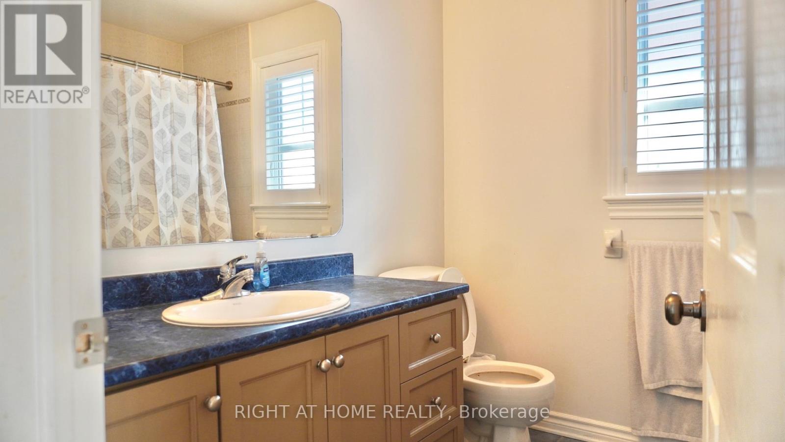 D - 29 Cresthaven Drive, Ottawa, Ontario  K2G 6T8 - Photo 31 - X12981108