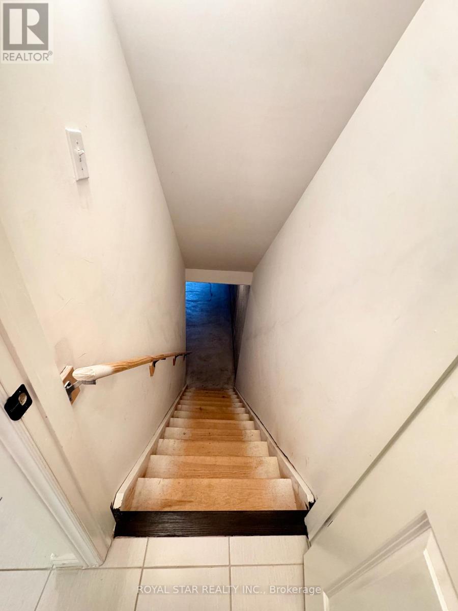 114 Dunrobin Lane, Grimsby, Ontario  L3M 0H4 - Photo 38 - X12986708