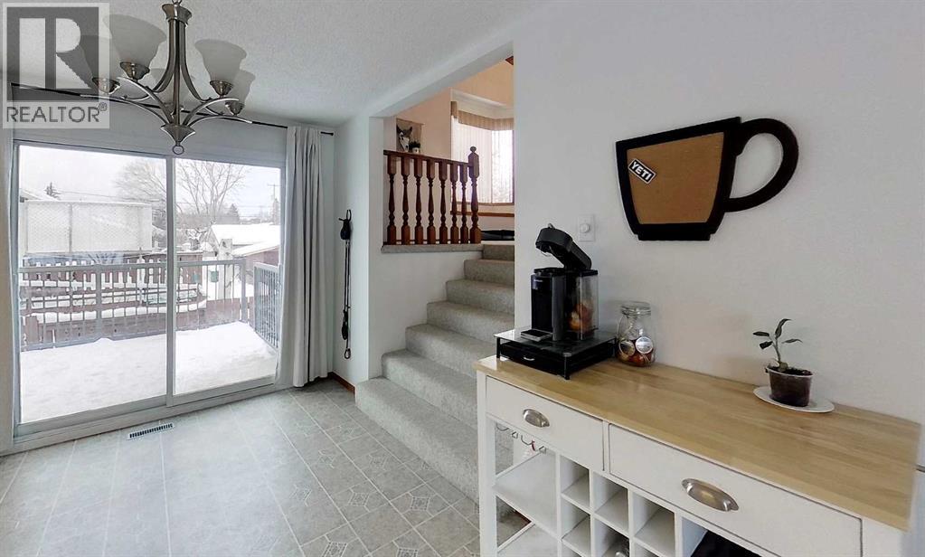 5402 12 Avenue, Edson, Alberta  t7e 1j8 - Photo 5 - A2277906