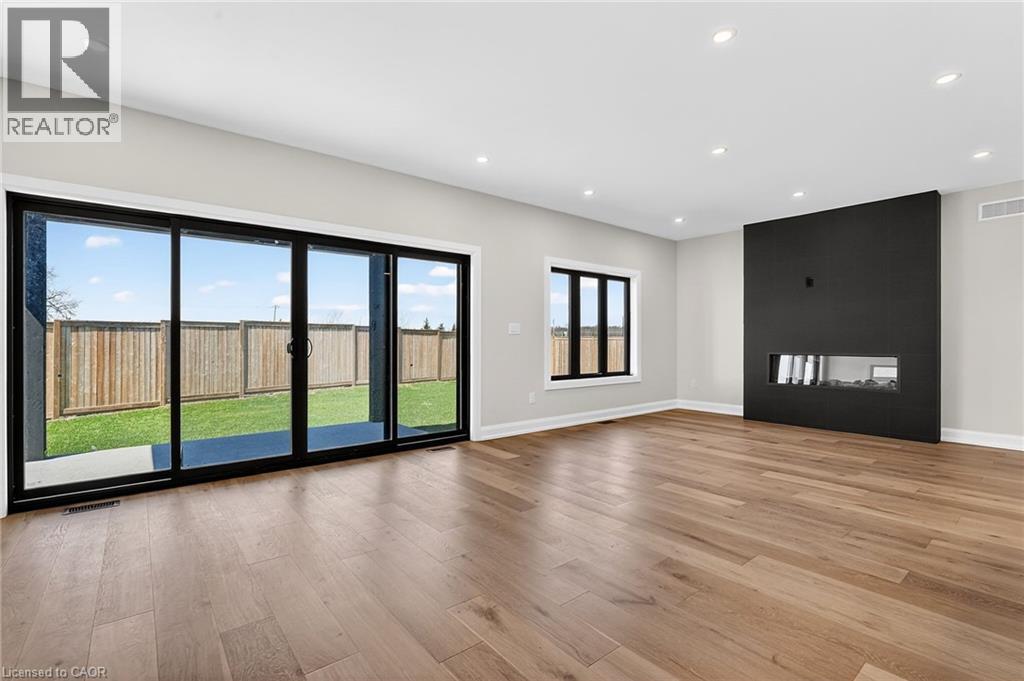 6192 Curlin Crescent, Niagara Falls, Ontario  L2H 3W6 - Photo 19 - 40819799