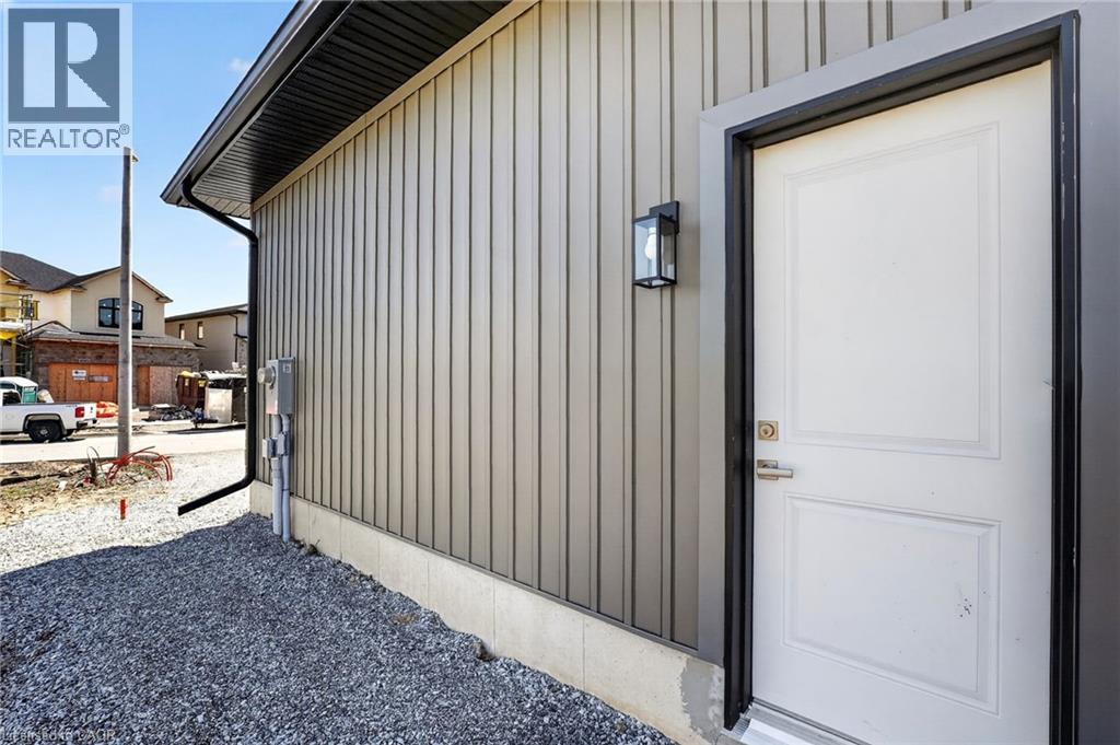 6192 Curlin Crescent, Niagara Falls, Ontario  L2H 3W6 - Photo 48 - 40819799