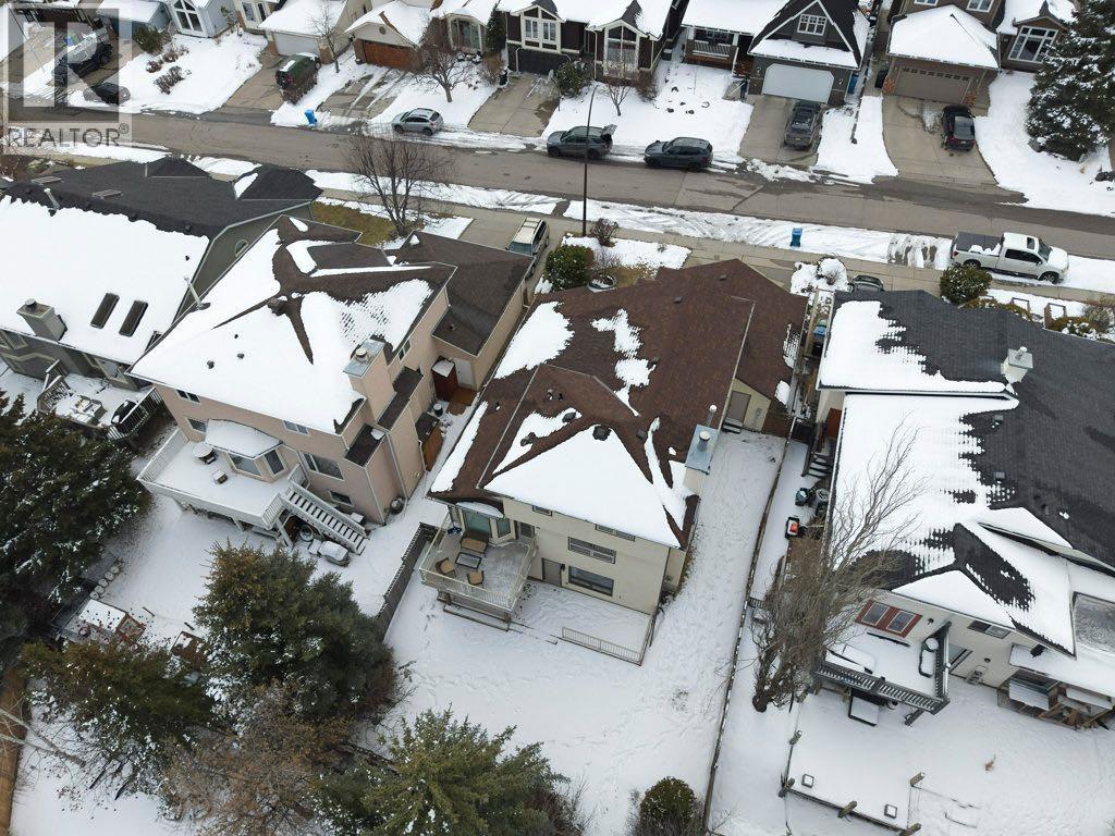 16 Straddock Crescent Sw, Calgary, Alberta  T3H 2S8 - Photo 46 - A2297214