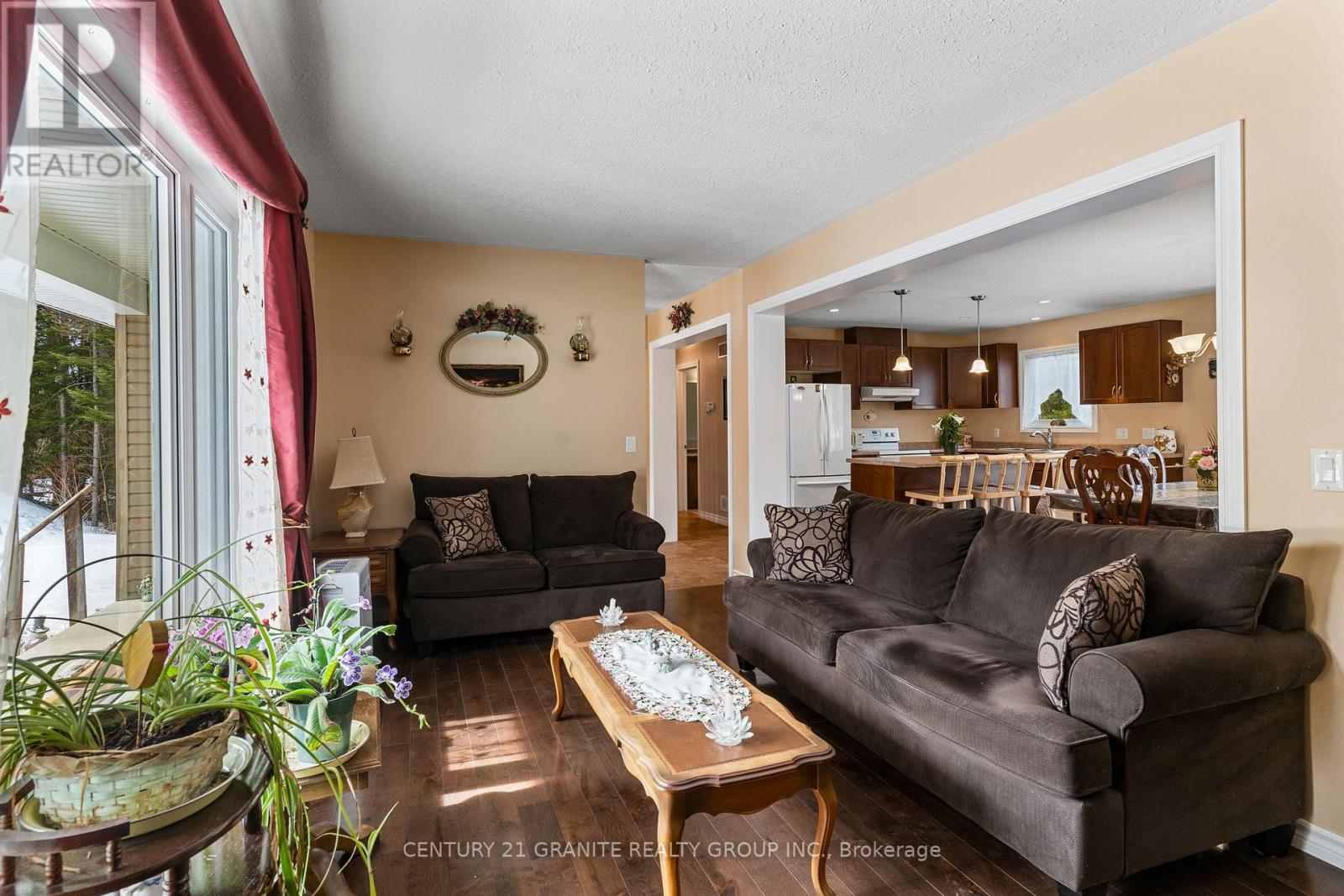 818 Williams Lake Road, Hastings Highlands, Ontario  K0L 1C0 - Photo 7 - X12986806