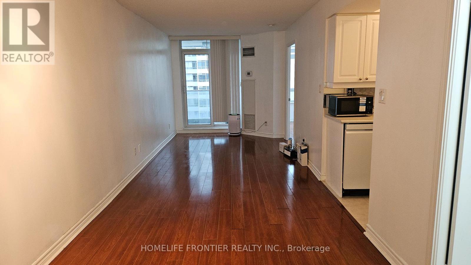 1712 - 3 Rean Drive, Toronto, Ontario  M2K 3C2 - Photo 6 - C12986814