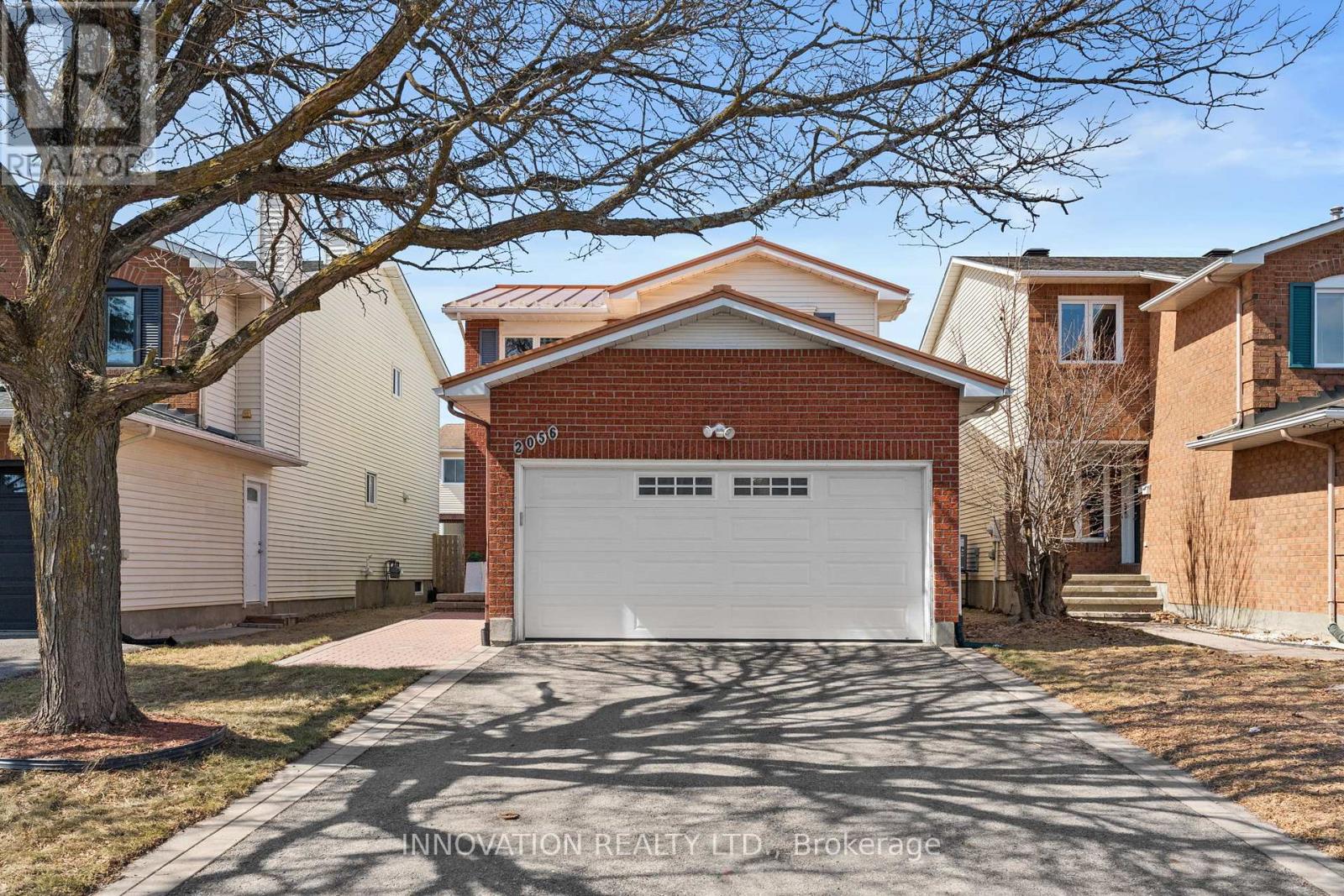 2056 Wildflower Drive, Ottawa, Ontario  K1E 3R3 - Photo 2 - X12986820