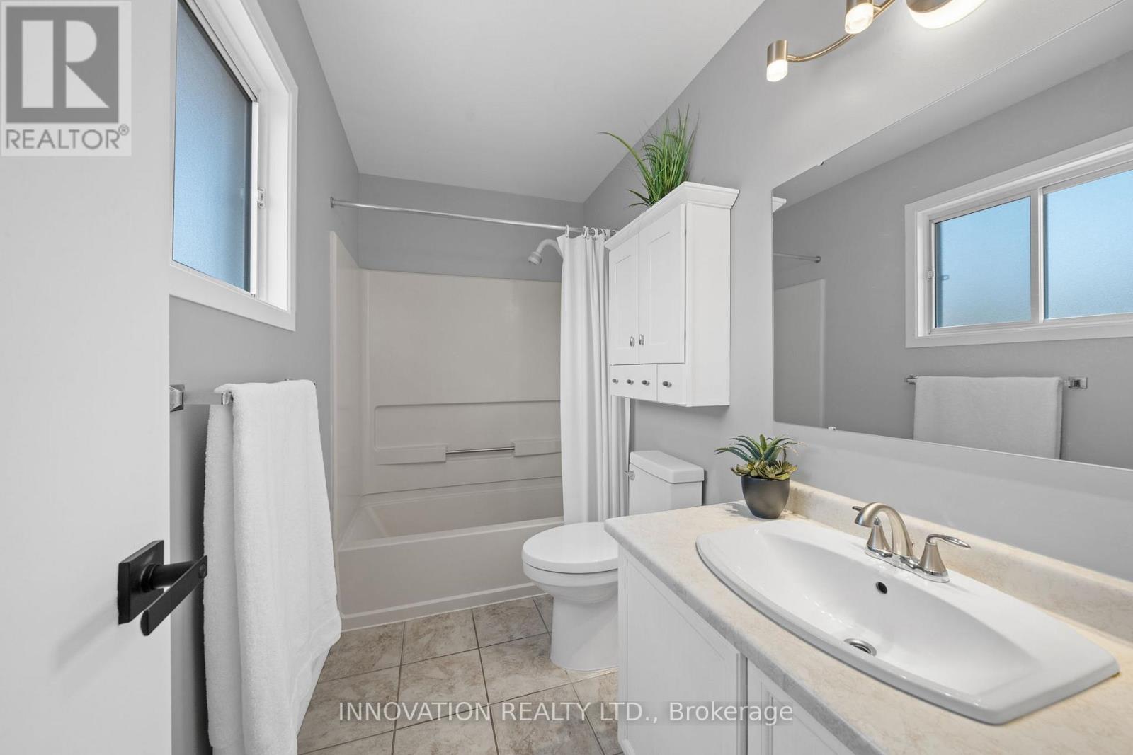 2056 Wildflower Drive, Ottawa, Ontario  K1E 3R3 - Photo 24 - X12986820