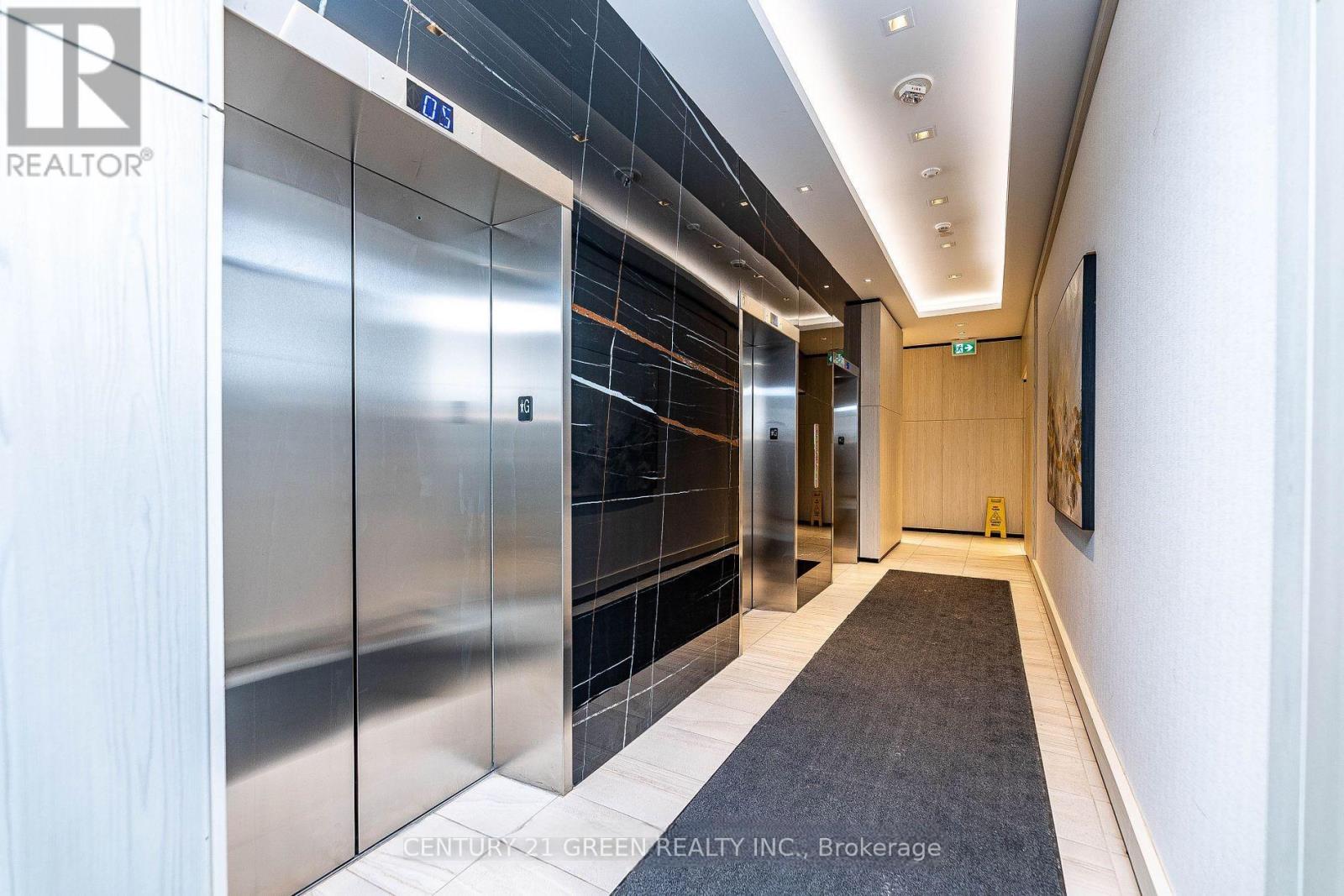 2007 - 1455 Celebration Drive, Pickering, Ontario  L1W 1L8 - Photo 4 - E12986782