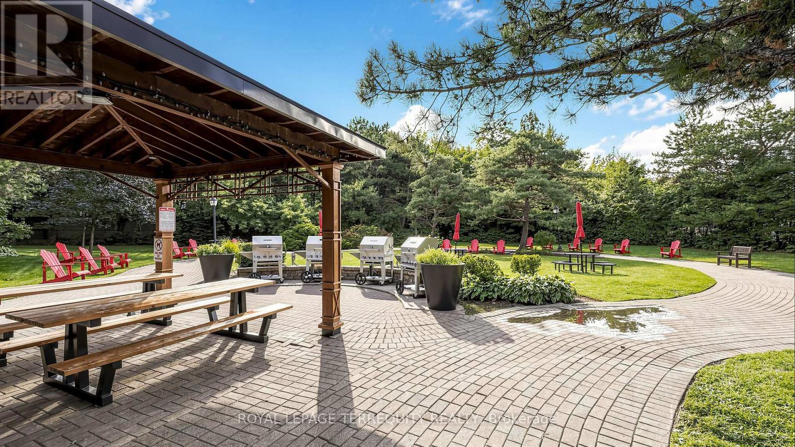 833 - 22 Southport Street, Toronto, Ontario M6S 4Y9 - Photo 44 - W12862636