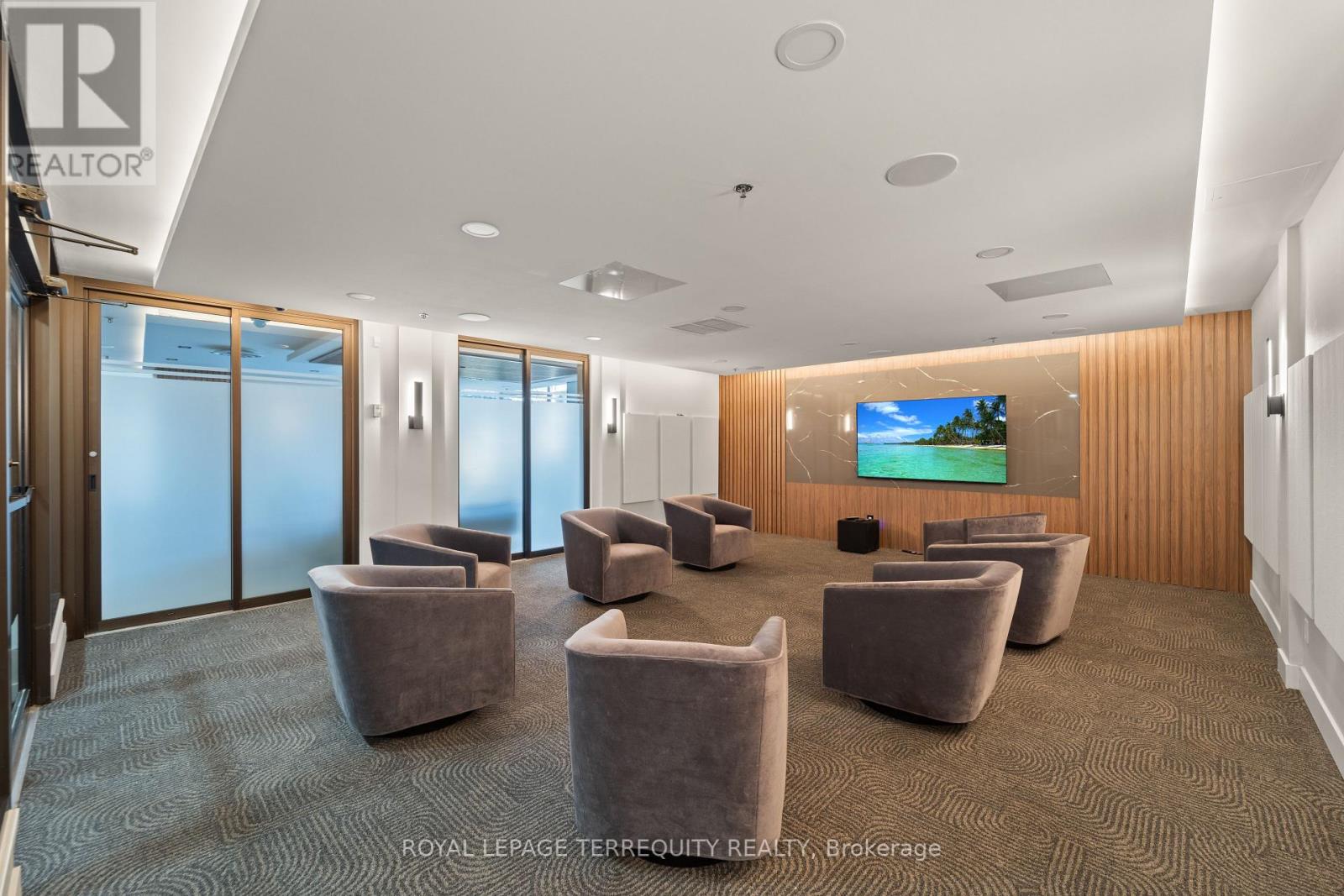 833 - 22 Southport Street, Toronto, Ontario M6S 4Y9 - Photo 32 - W12862636